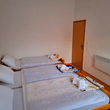 דירה Apartman Raic